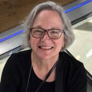 Meet your Posher, Deb
